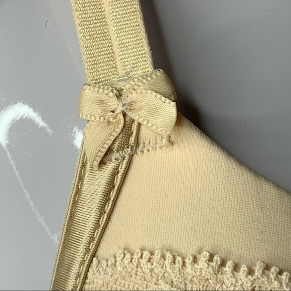 Maidenform NWOT Body Shaper Tan Size 34B Underwire - Picture 12 of 14